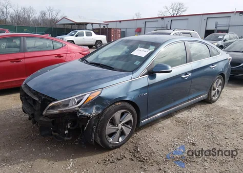 2016 Hyundai Sonata Hybrid Limited z USA, uszkodzony, nr VIN KMHE34L14GA016940